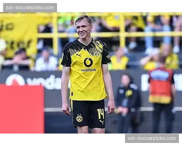 深度专访:多特蒙德新任主帅阐述其高位压迫与快速转换的战术哲学 深度专访:多特蒙德新任主帅阐述其高位压迫与快速转换的战术哲学