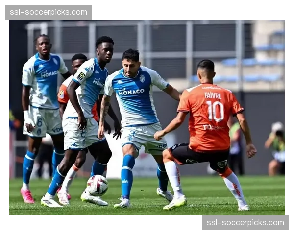 复盘摩纳哥1-2洛里昂:洛里昂的高位逼抢如何击溃主队中场 复盘摩纳哥1-2洛里昂:洛里昂的高位逼抢如何击溃主队中场