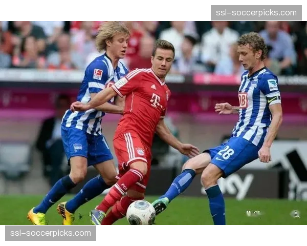 斯特拉斯堡迎战雷恩：积分榜中游球队对决